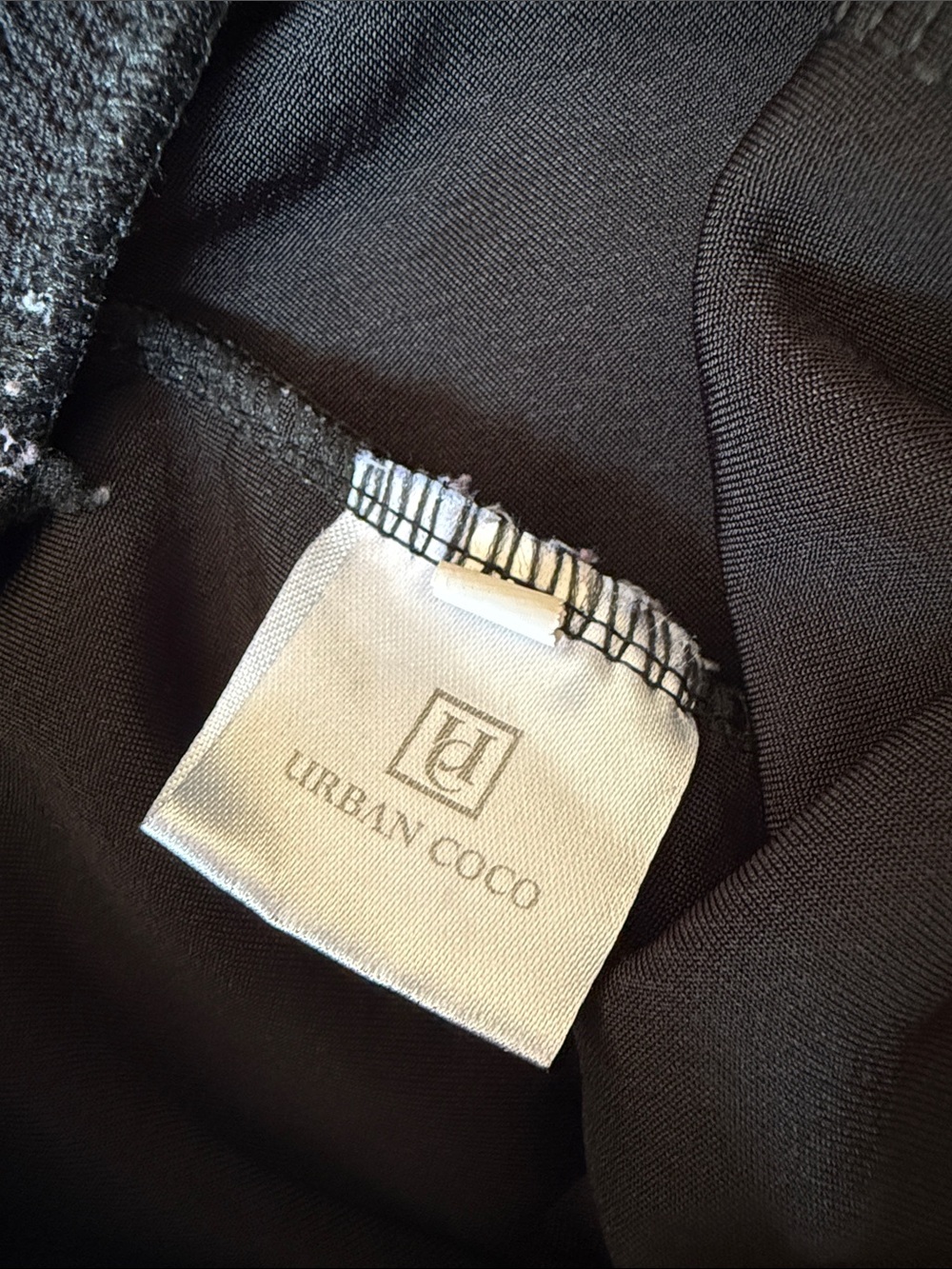 Urban Coco Classic Black SkaterSkirt with Wide Waistband XS - Picture 2 of 4